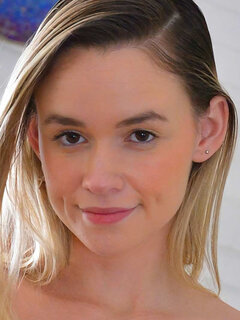 Khloe Kingsley
