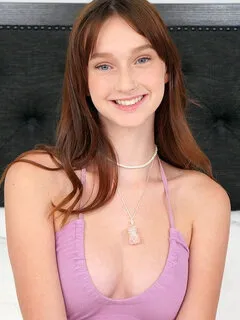 Melanie Marie
