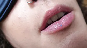 SashaCurves - Unaware Giantess Accidentally Fucks Tinies