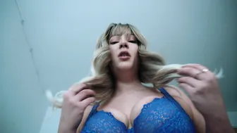 SashaCurves - Cheating on Your Wife With step-Mom